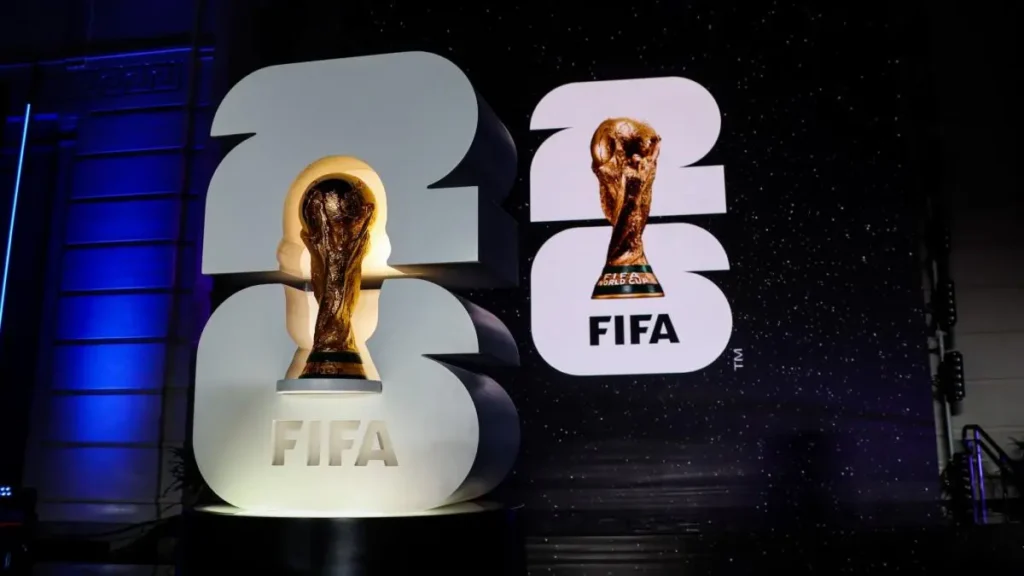 الاتحاد الدولي لكرة القدم “فيفا” النقاب عن الشعار الرسمي للبطولة